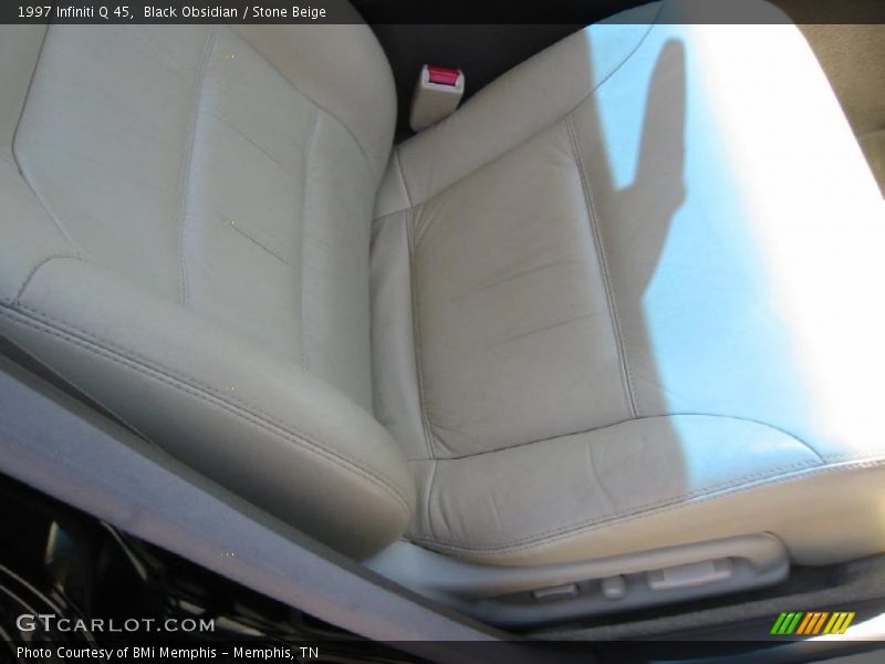 Black Obsidian / Stone Beige 1997 Infiniti Q 45