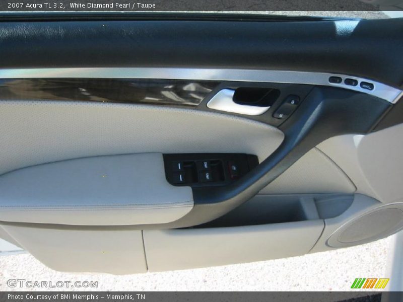 White Diamond Pearl / Taupe 2007 Acura TL 3.2