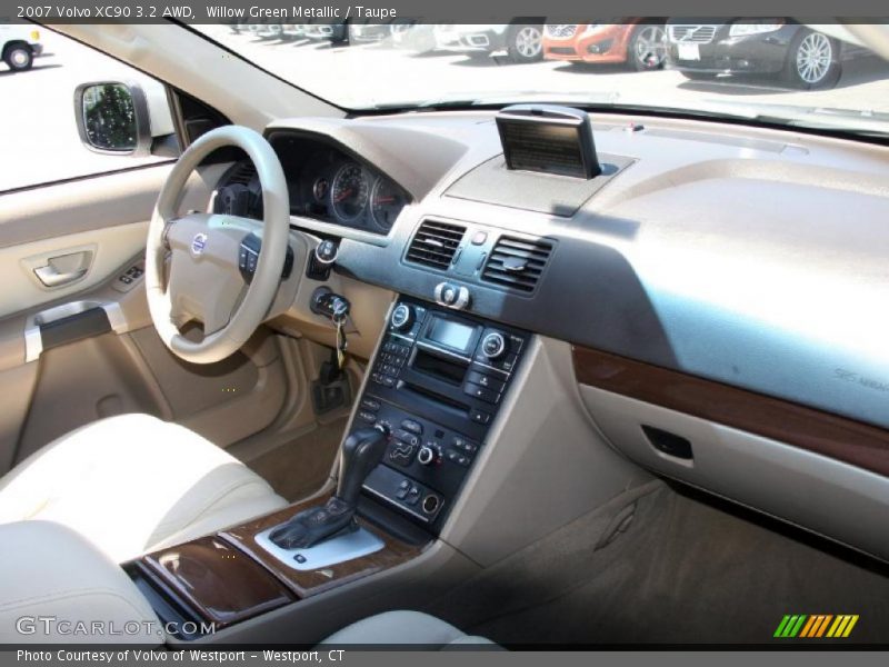 Willow Green Metallic / Taupe 2007 Volvo XC90 3.2 AWD