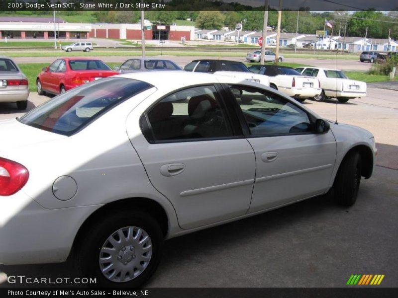 Stone White / Dark Slate Gray 2005 Dodge Neon SXT