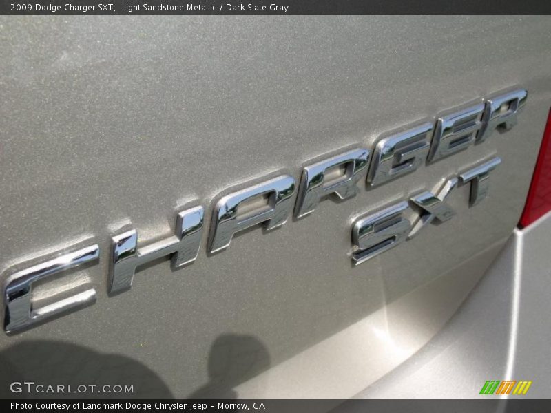 Light Sandstone Metallic / Dark Slate Gray 2009 Dodge Charger SXT