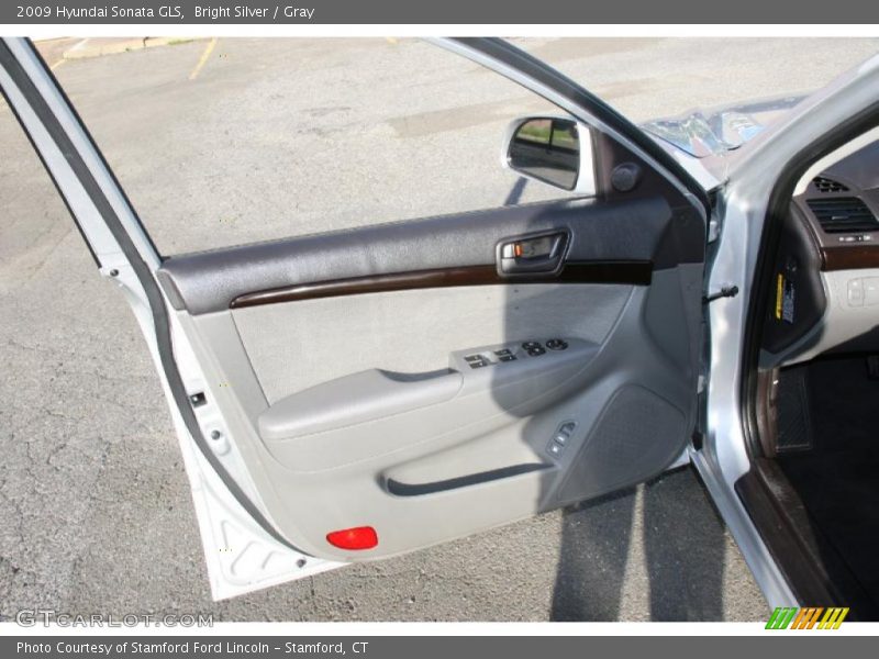 Bright Silver / Gray 2009 Hyundai Sonata GLS