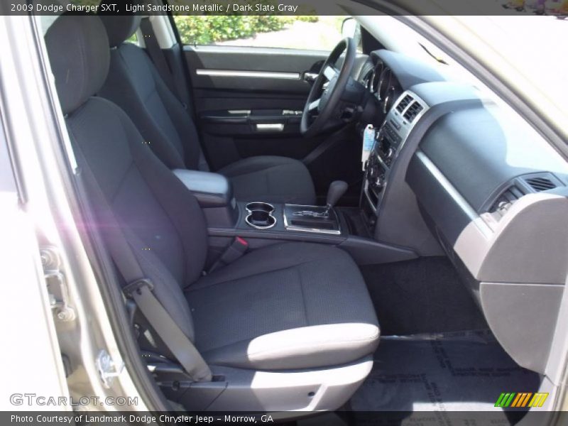 Light Sandstone Metallic / Dark Slate Gray 2009 Dodge Charger SXT