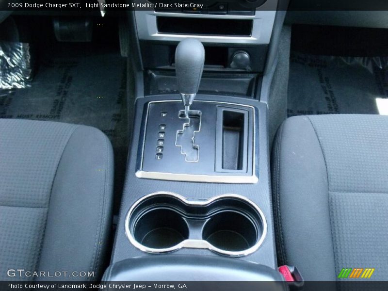 Light Sandstone Metallic / Dark Slate Gray 2009 Dodge Charger SXT