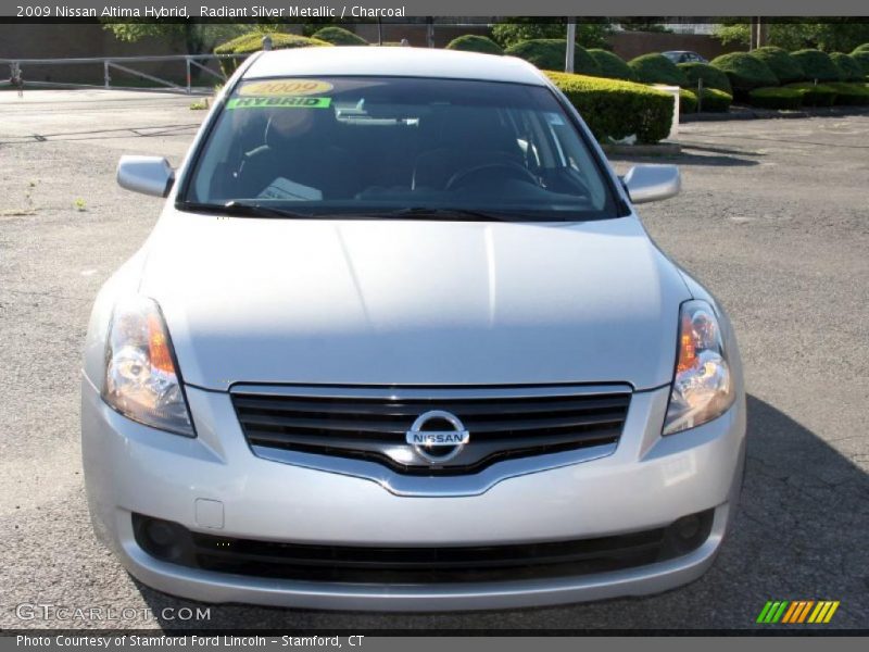 Radiant Silver Metallic / Charcoal 2009 Nissan Altima Hybrid