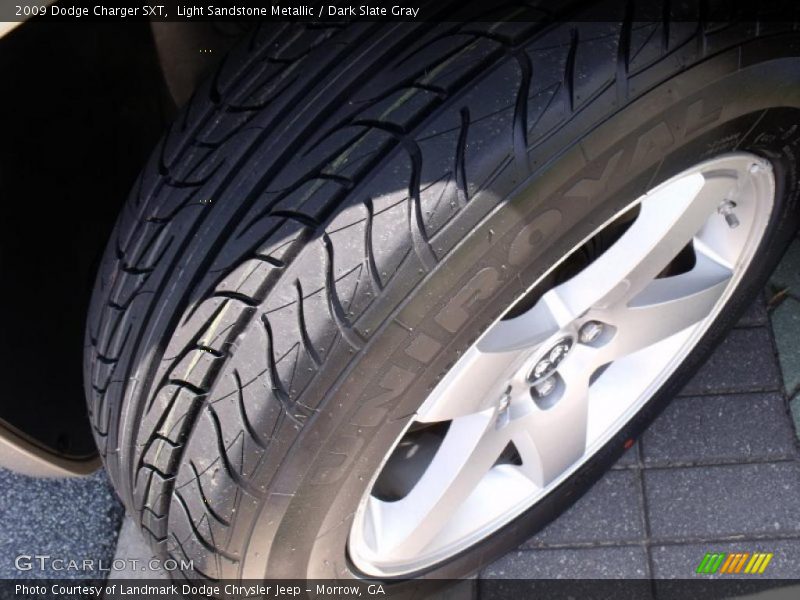 Light Sandstone Metallic / Dark Slate Gray 2009 Dodge Charger SXT