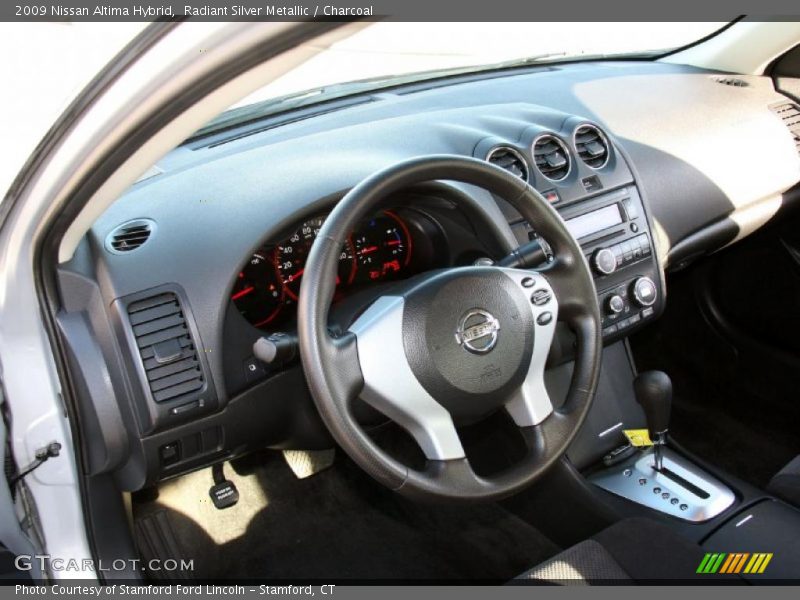 Radiant Silver Metallic / Charcoal 2009 Nissan Altima Hybrid