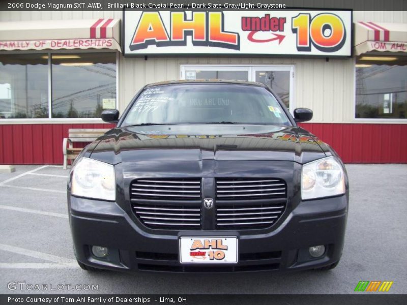 Brilliant Black Crystal Pearl / Dark Slate Gray/Light Graystone 2006 Dodge Magnum SXT AWD