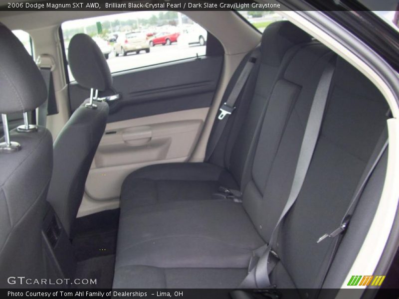Brilliant Black Crystal Pearl / Dark Slate Gray/Light Graystone 2006 Dodge Magnum SXT AWD