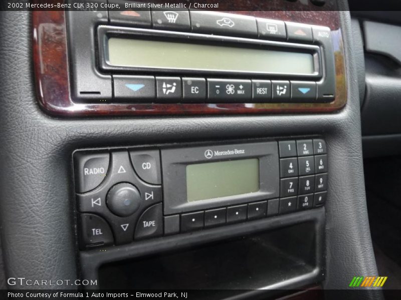 Brilliant Silver Metallic / Charcoal 2002 Mercedes-Benz CLK 320 Coupe