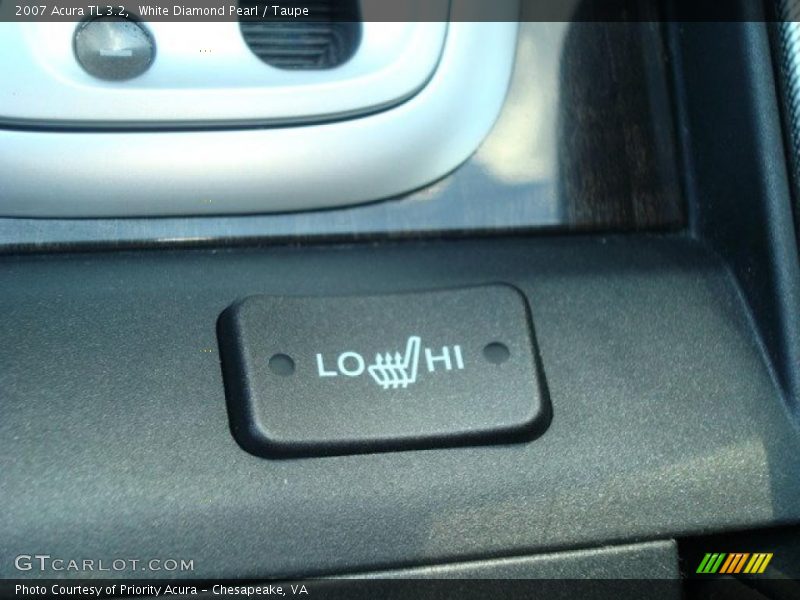 White Diamond Pearl / Taupe 2007 Acura TL 3.2