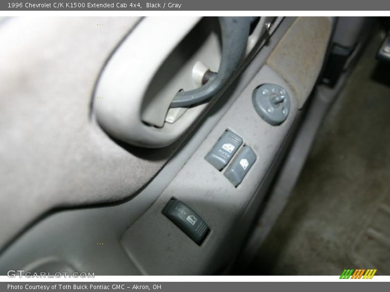 Black / Gray 1996 Chevrolet C/K K1500 Extended Cab 4x4