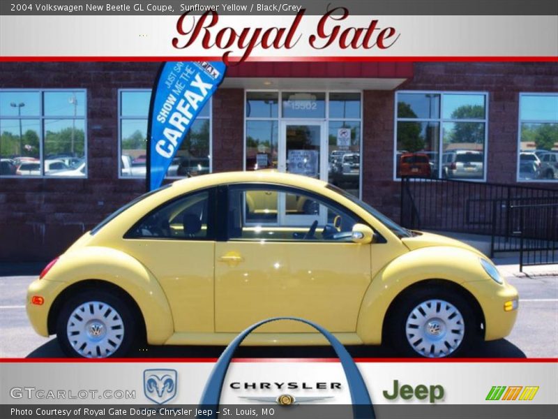 Sunflower Yellow / Black/Grey 2004 Volkswagen New Beetle GL Coupe