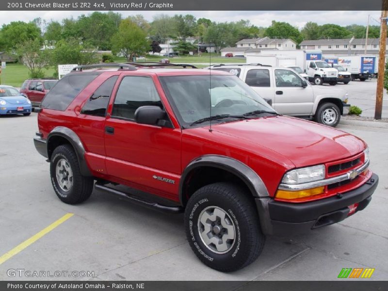 Victory Red / Graphite 2001 Chevrolet Blazer LS ZR2 4x4