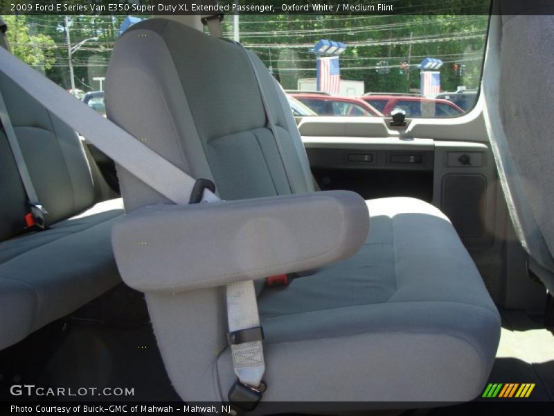 Oxford White / Medium Flint 2009 Ford E Series Van E350 Super Duty XL Extended Passenger