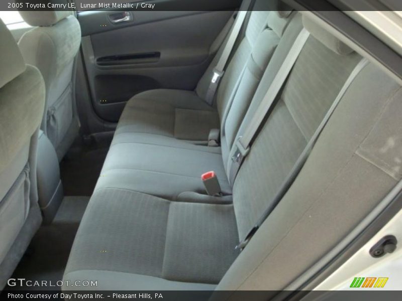 Lunar Mist Metallic / Gray 2005 Toyota Camry LE