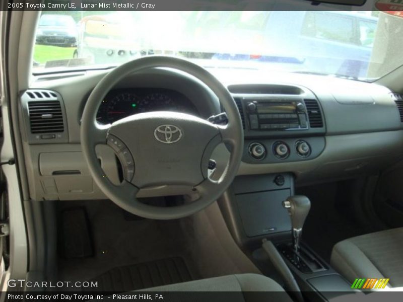 Lunar Mist Metallic / Gray 2005 Toyota Camry LE