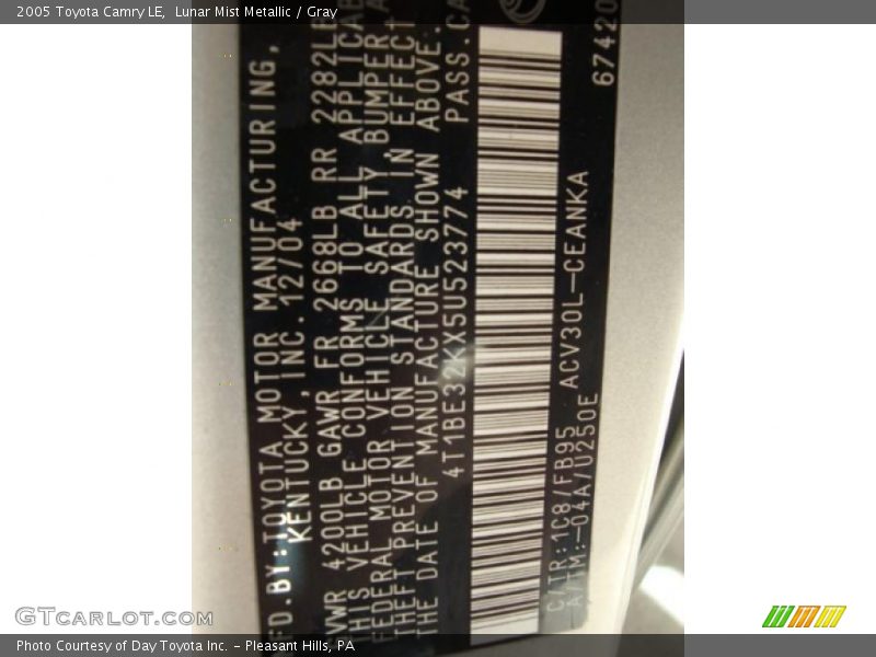 Lunar Mist Metallic / Gray 2005 Toyota Camry LE