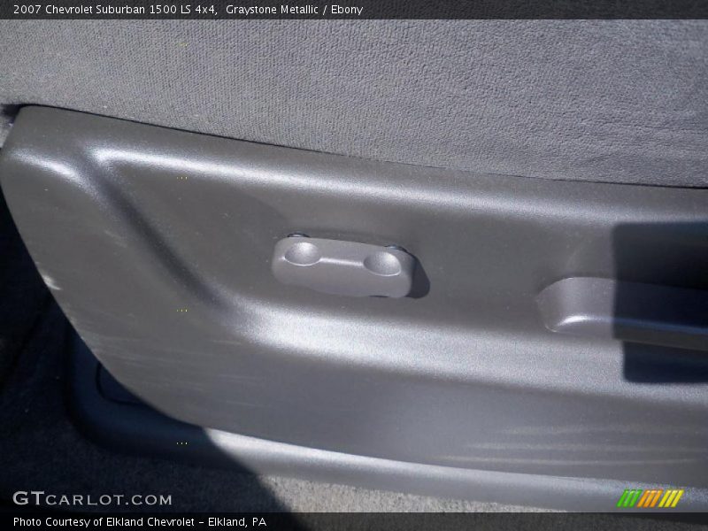 Graystone Metallic / Ebony 2007 Chevrolet Suburban 1500 LS 4x4