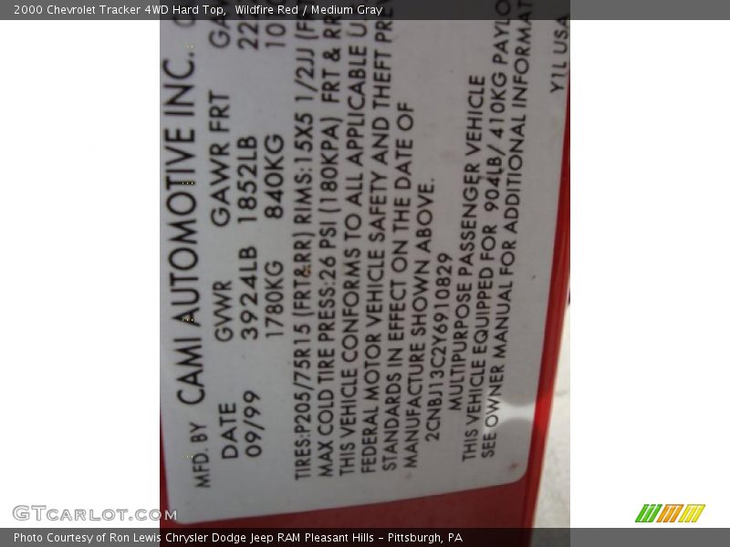 Wildfire Red / Medium Gray 2000 Chevrolet Tracker 4WD Hard Top