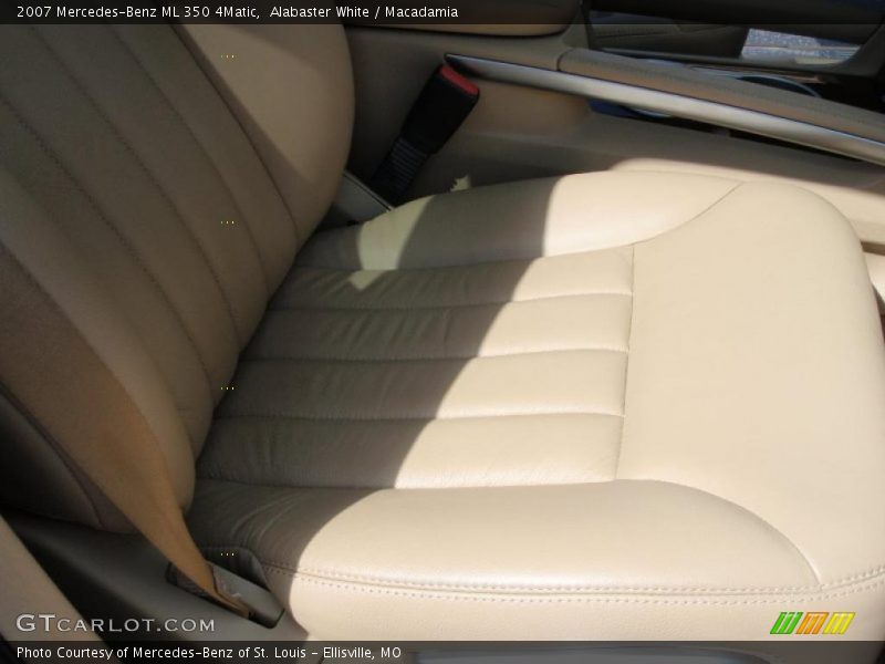 Alabaster White / Macadamia 2007 Mercedes-Benz ML 350 4Matic