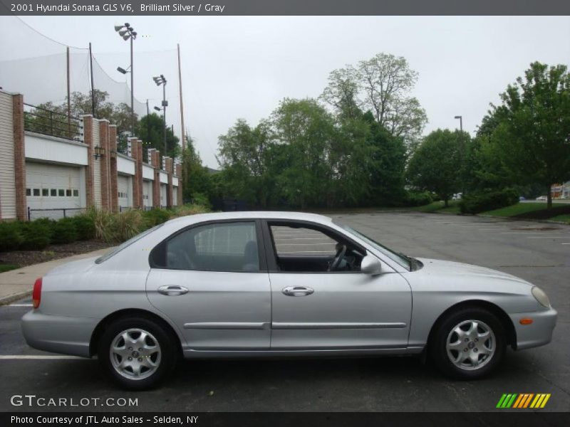 Brilliant Silver / Gray 2001 Hyundai Sonata GLS V6