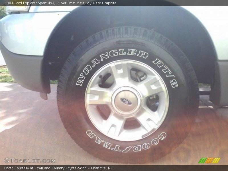 Silver Frost Metallic / Dark Graphite 2001 Ford Explorer Sport 4x4