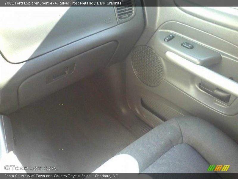 Silver Frost Metallic / Dark Graphite 2001 Ford Explorer Sport 4x4