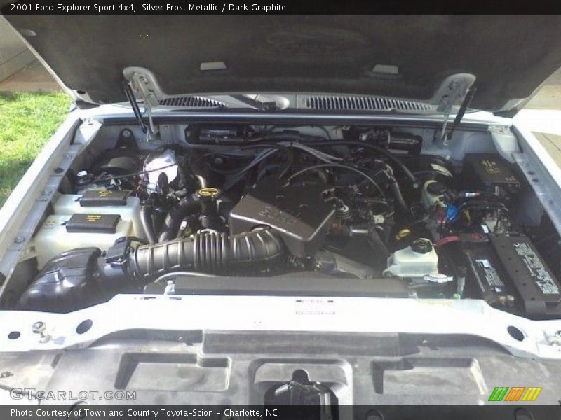 Silver Frost Metallic / Dark Graphite 2001 Ford Explorer Sport 4x4