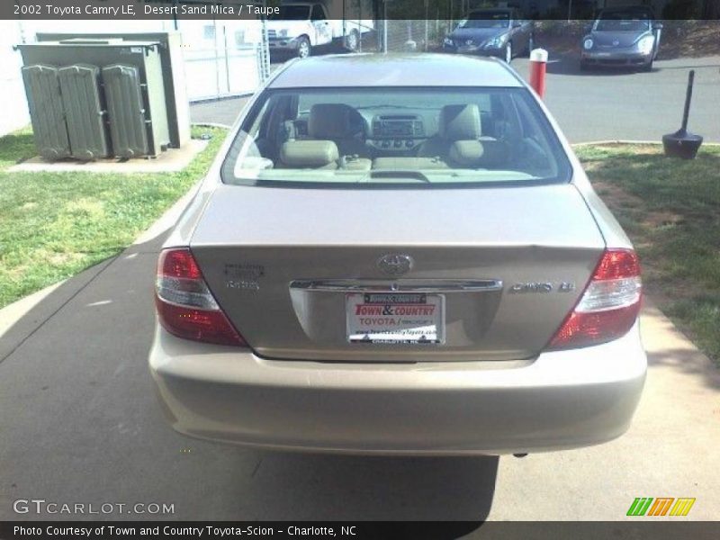 Desert Sand Mica / Taupe 2002 Toyota Camry LE