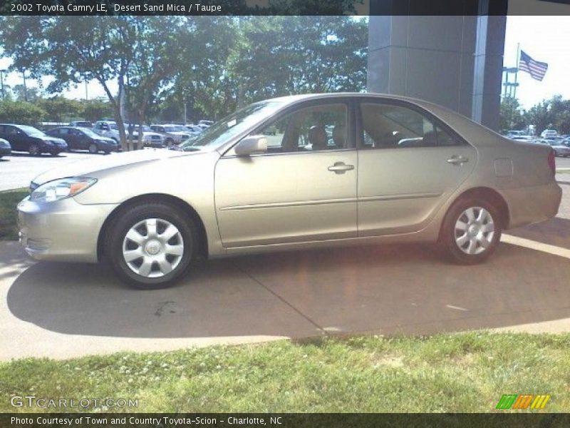 Desert Sand Mica / Taupe 2002 Toyota Camry LE