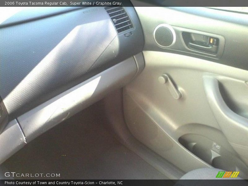 Super White / Graphite Gray 2006 Toyota Tacoma Regular Cab