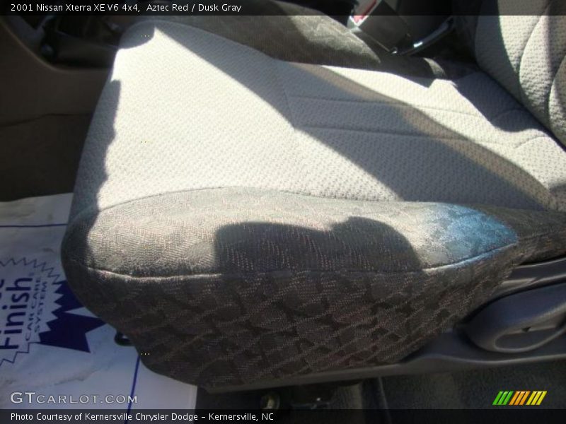 Aztec Red / Dusk Gray 2001 Nissan Xterra XE V6 4x4
