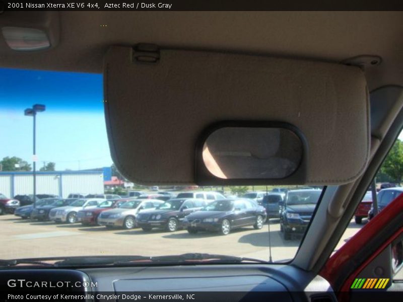 Aztec Red / Dusk Gray 2001 Nissan Xterra XE V6 4x4