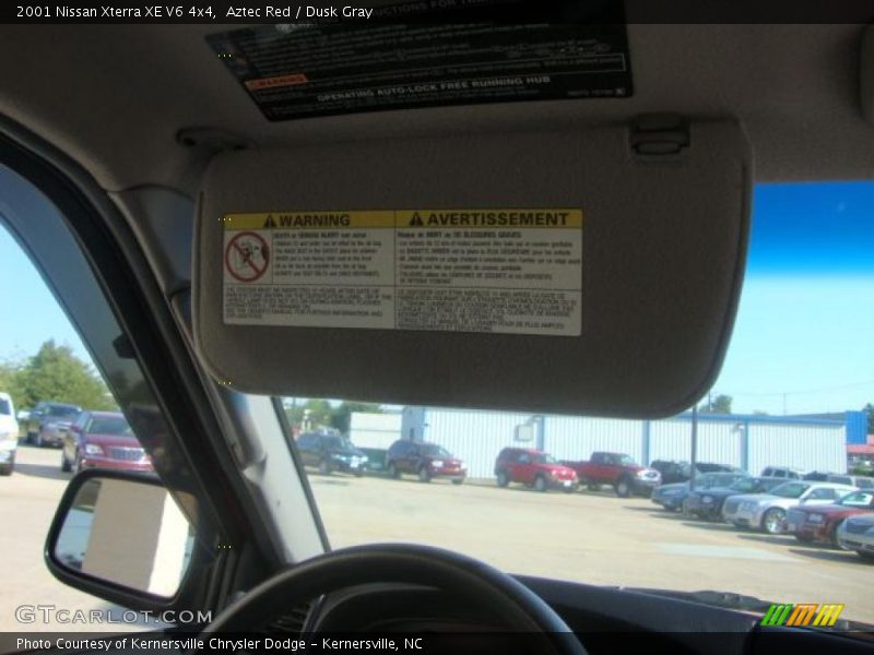 Aztec Red / Dusk Gray 2001 Nissan Xterra XE V6 4x4