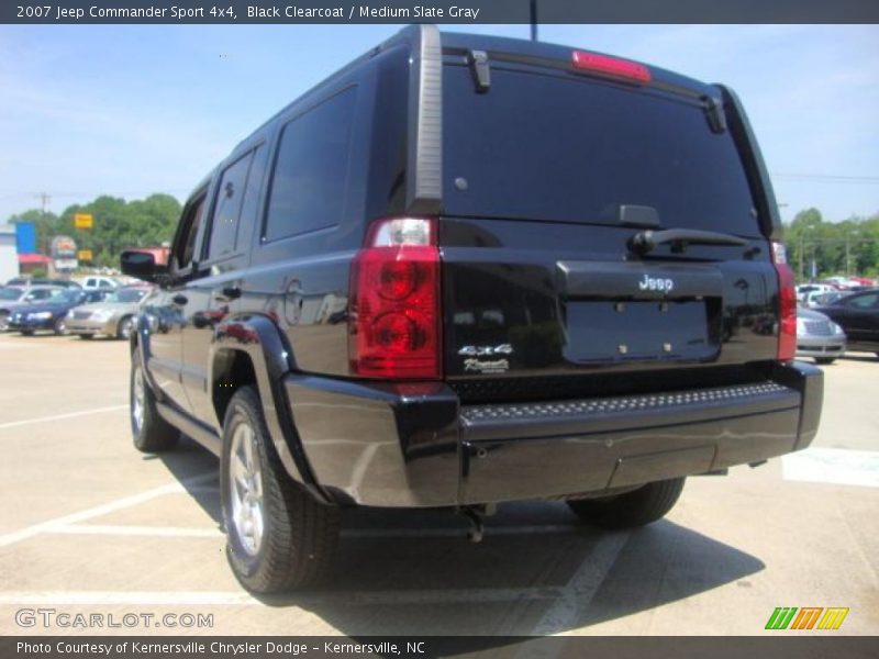 Black Clearcoat / Medium Slate Gray 2007 Jeep Commander Sport 4x4