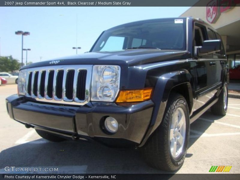 Black Clearcoat / Medium Slate Gray 2007 Jeep Commander Sport 4x4