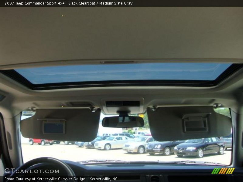 Black Clearcoat / Medium Slate Gray 2007 Jeep Commander Sport 4x4