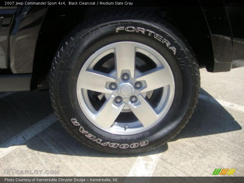 Black Clearcoat / Medium Slate Gray 2007 Jeep Commander Sport 4x4