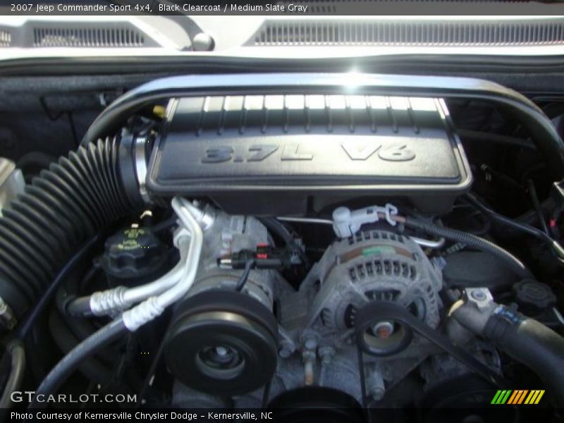 Black Clearcoat / Medium Slate Gray 2007 Jeep Commander Sport 4x4