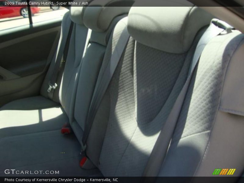 Super White / Ash 2009 Toyota Camry Hybrid