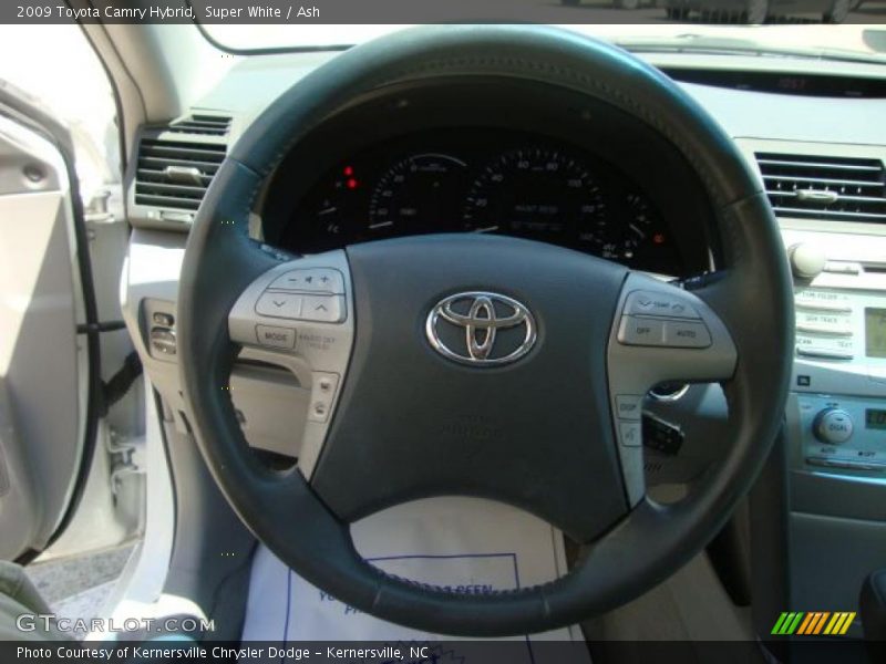 Super White / Ash 2009 Toyota Camry Hybrid