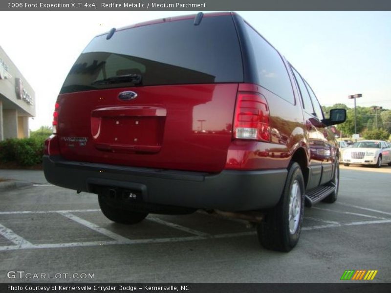Redfire Metallic / Medium Parchment 2006 Ford Expedition XLT 4x4