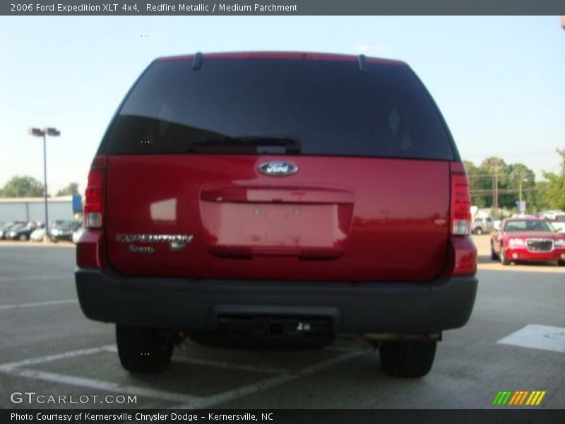 Redfire Metallic / Medium Parchment 2006 Ford Expedition XLT 4x4