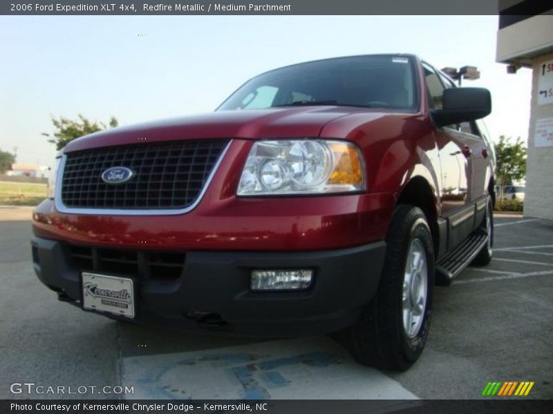 Redfire Metallic / Medium Parchment 2006 Ford Expedition XLT 4x4