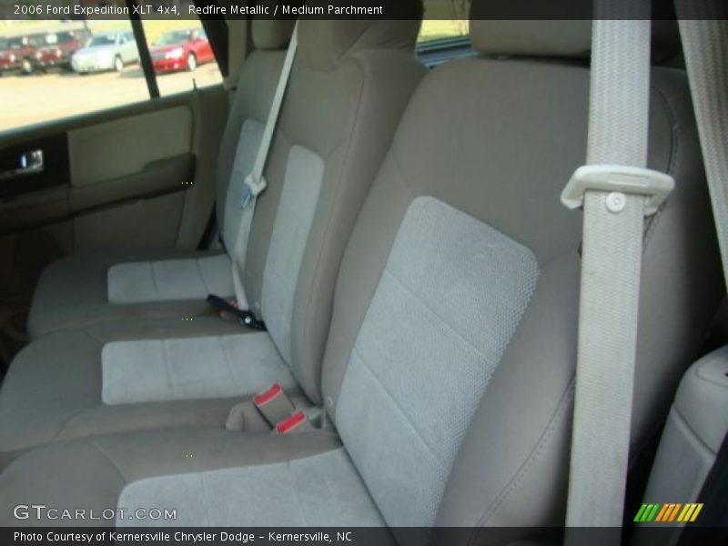Redfire Metallic / Medium Parchment 2006 Ford Expedition XLT 4x4