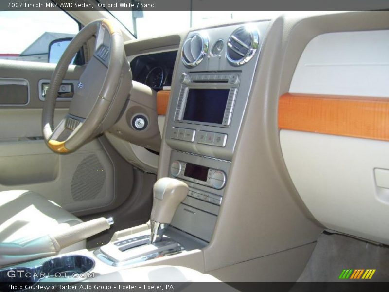 Oxford White / Sand 2007 Lincoln MKZ AWD Sedan