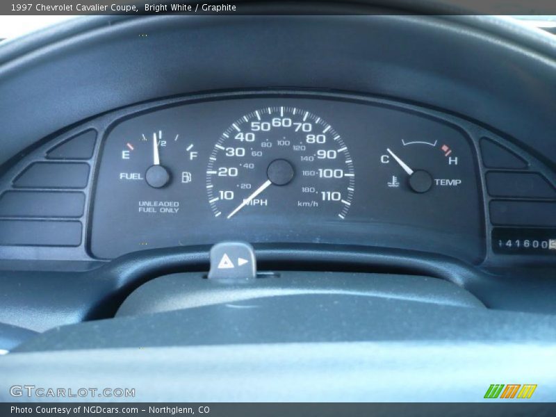Bright White / Graphite 1997 Chevrolet Cavalier Coupe