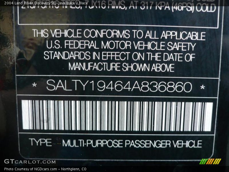 Java Black / Black 2004 Land Rover Discovery SE