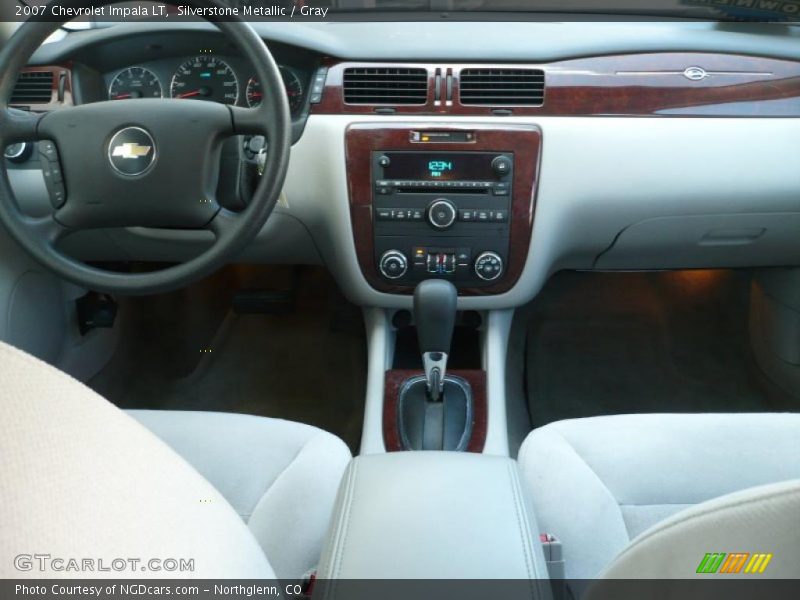 Silverstone Metallic / Gray 2007 Chevrolet Impala LT